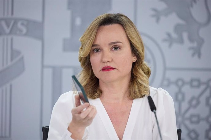 La ministra de Educación, Formación Profesional y Deportes y Portavoz del Gobierno, Pilar Alegría, durante una rueda de prensa posterior a la reunión del Consejo de Ministros