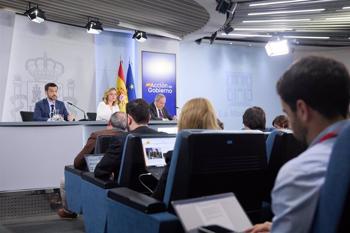 Rueda de prensa tras el Consejo de Ministros. 