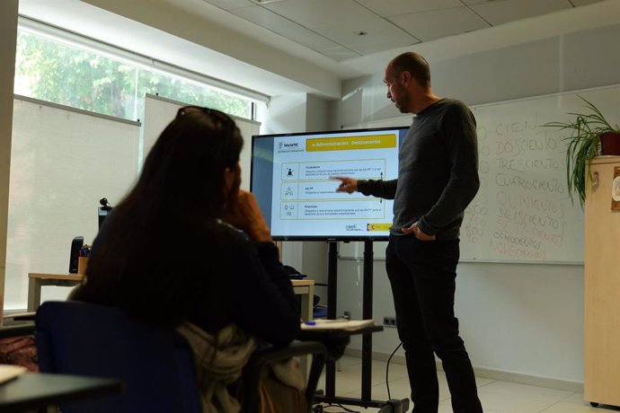 Fundación Cibervoluntarios impulsa la formación digital gratuita de las pymes, autonomos y emprendedores