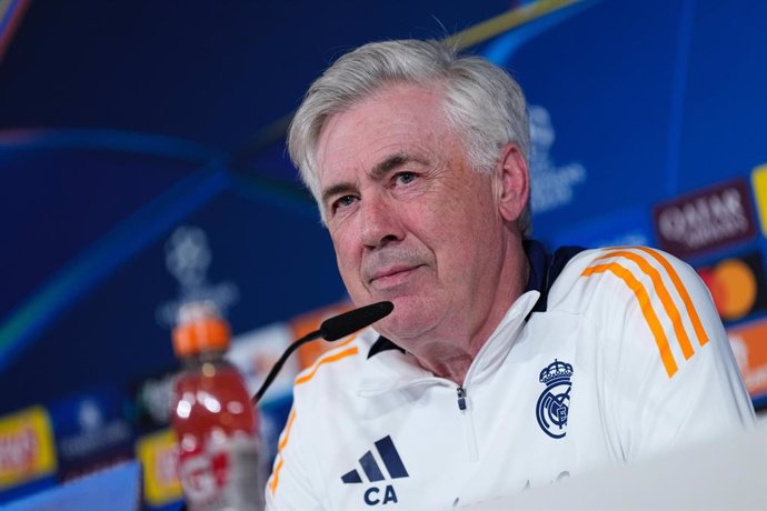 Carlo Ancelotti, técnico do Real Madrid, em uma coletiva de imprensa.