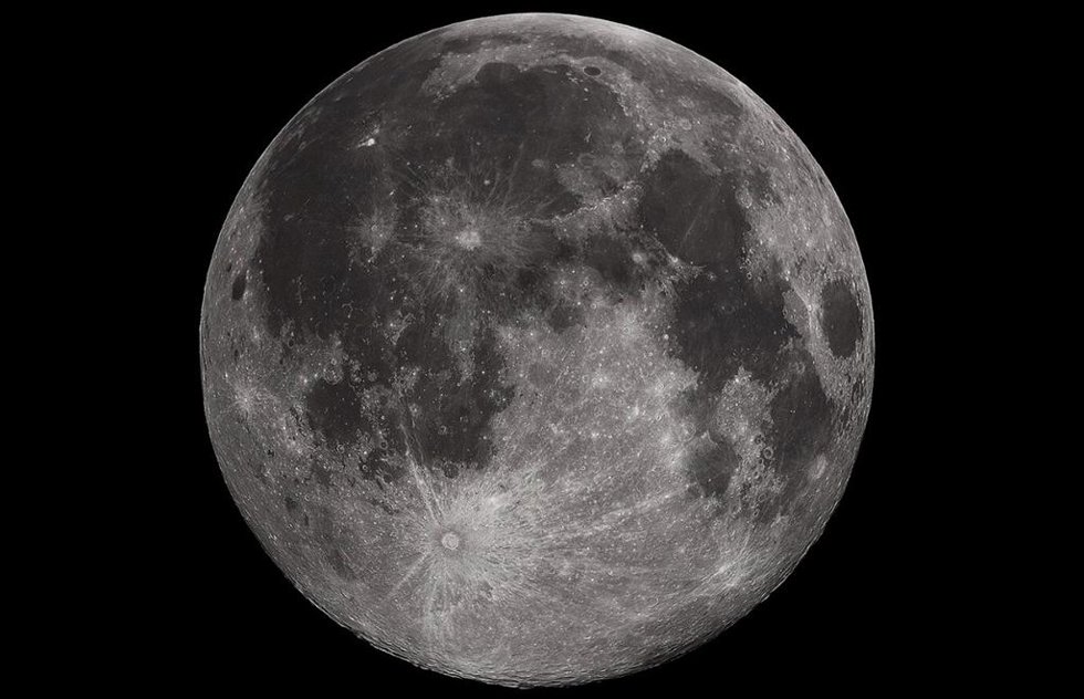 Un experimento de la NASA muestra que el viento solar puede hacer agua en la Luna