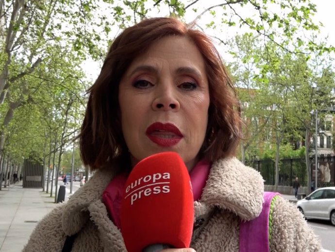 Agatha Ruíz de la Prada habla sobre su relación con Luis Miguel Roríguez 'El Chatarrero'