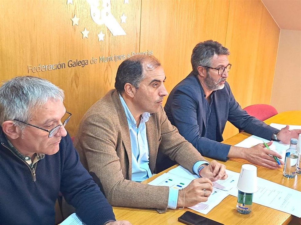 La Fegamp durante su reunión mensual, a 15 de abril.