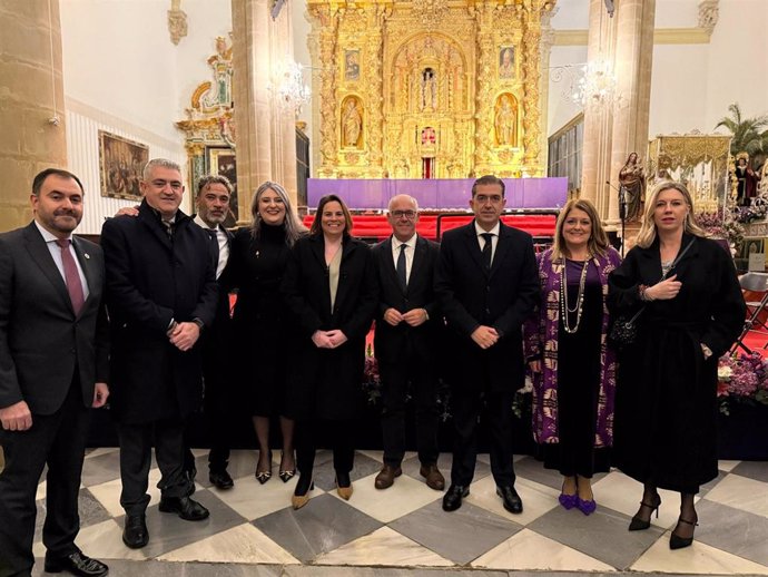 El delegado del Gobierno de la Junta de Andalucía en Jaén, Jesús Estrella, en el Miserere de Hilarión Eslava en la Catedral de Baeza.