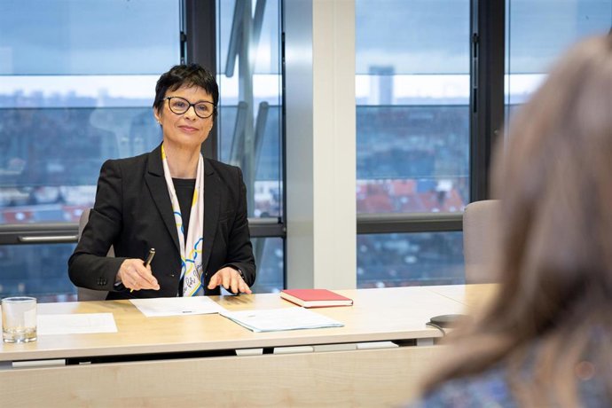 Archivo - La comisaria de Ampliacion, Marta Kos, durante un encuentro en Bruselas.