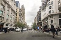 PSOE alerta de la instalación de andamios publicitarios en edificios de la capital "sin haber existido obras"