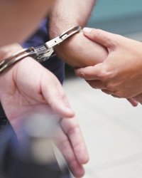 Detenido por agredir y amenazar a su pareja en Santa Margarida de Montbui (Barcelona)