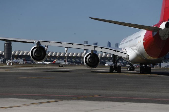 Archivo - Arquivo - Motor, motores de avião da Iberia em Barajas, jato, jatos, jatos