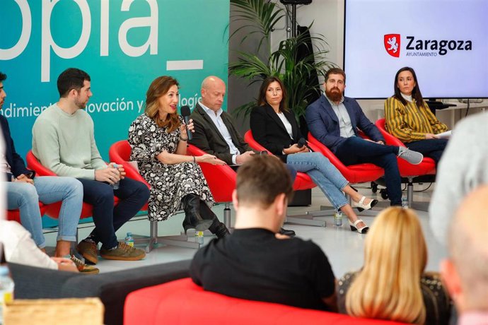 A alcaldesa de Zaragoza Natalia Chueca, en el Dia del Emprendedor