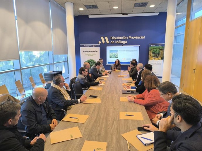 Presentación del estudio 'BioAction Social Málaga', iniciativa de la Delegación de Innovación Social y Despoblamiento de la Diputación elaborada por la Fundación Cesefor para el aprovechamiento de recursos agroganaderos, forestales e industriales.