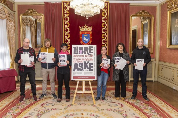 Un distintivo visibilizará a los establecimientos hosteleros de Pamplona "comprometidos contra la violencia sexista"