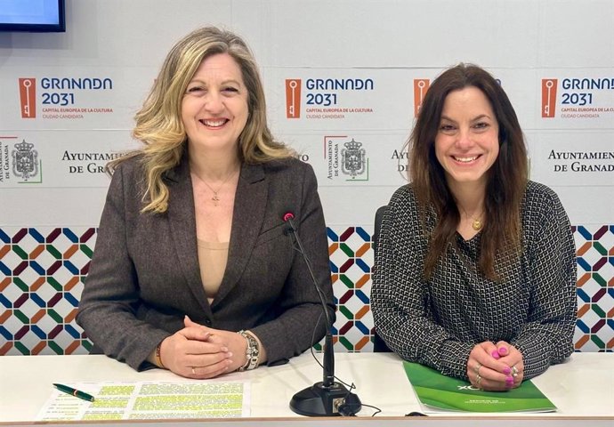 Las concejales de Vox en el Ayuntamiento de Granada.