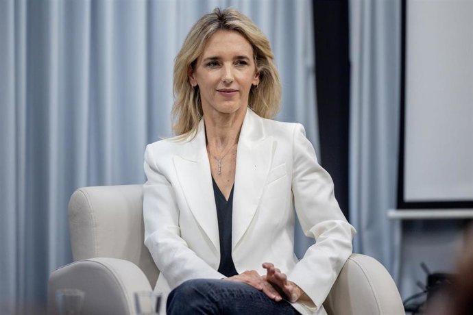 La diputada el PP Cayetana Álvarez de Toledo durante la presentación del libro ‘A calzón quitao’, en el Círculo de Bellas Artes, a 7 de abril de 2025, en Madrid (España).