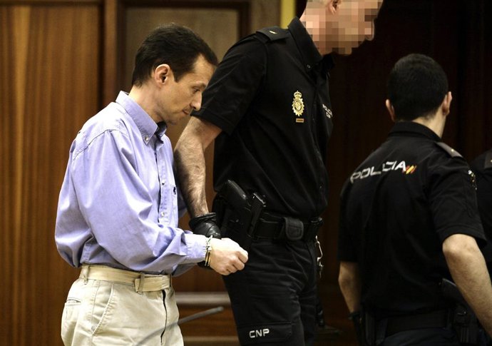 Archivo - Arxiu - José Bretón després d'escoltar el veredicte del jurat per l'assassinat dels seus fills.