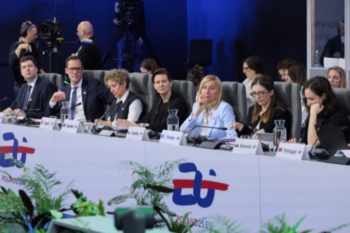 La secretaria de Estado de Igualdad y para la Erradicación de la Violencia contra las Mujeres participa en la Reunión Informal de Ministros de Igualdad de la Unión Europea en Varsovia