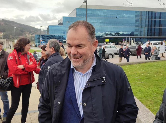 Archivo - El presiente de la Cámara de Comercio de Oviedo, Carlos Paniceres.