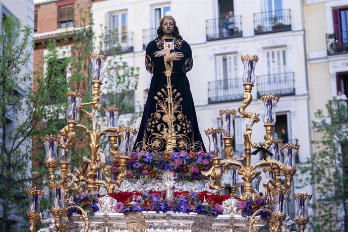 Archivo - Talla de Jesús el Pobre