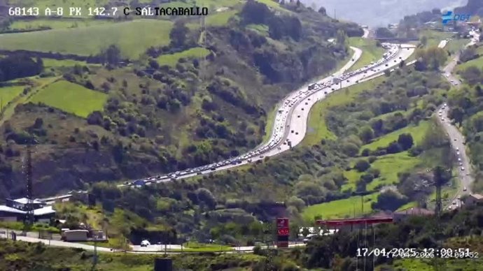 Imagen del tráfico captado por una de las cámaras de la DGT