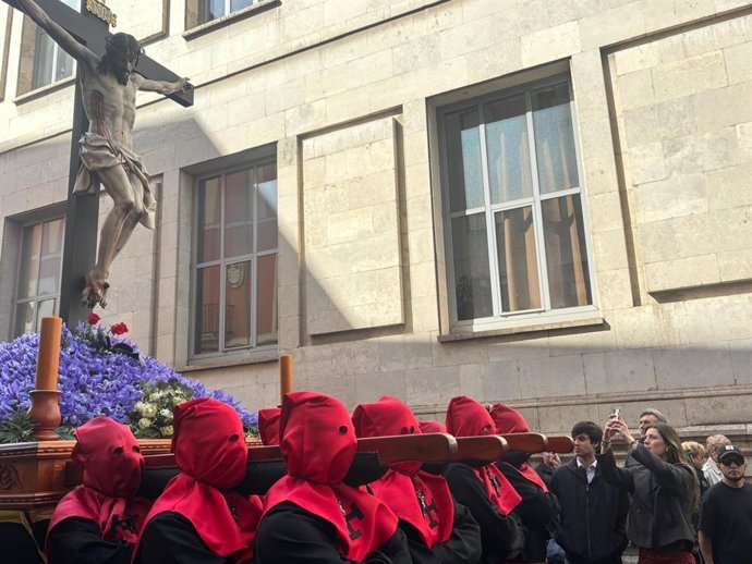 Procesión del 'Santísimo Cristo de la Luz' Valladolid