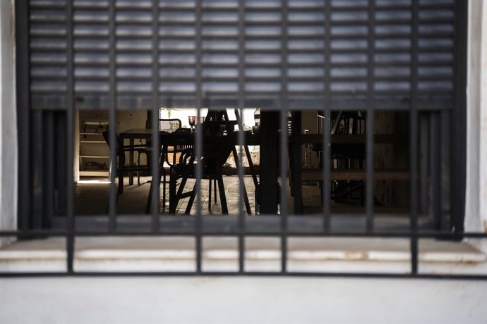 Archivo - Arxiu - L'interior d'una casa afectada per la dana (arxiu)