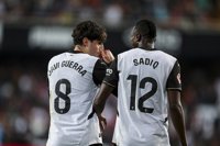 El Valencia mide su resurgir en Vallecas