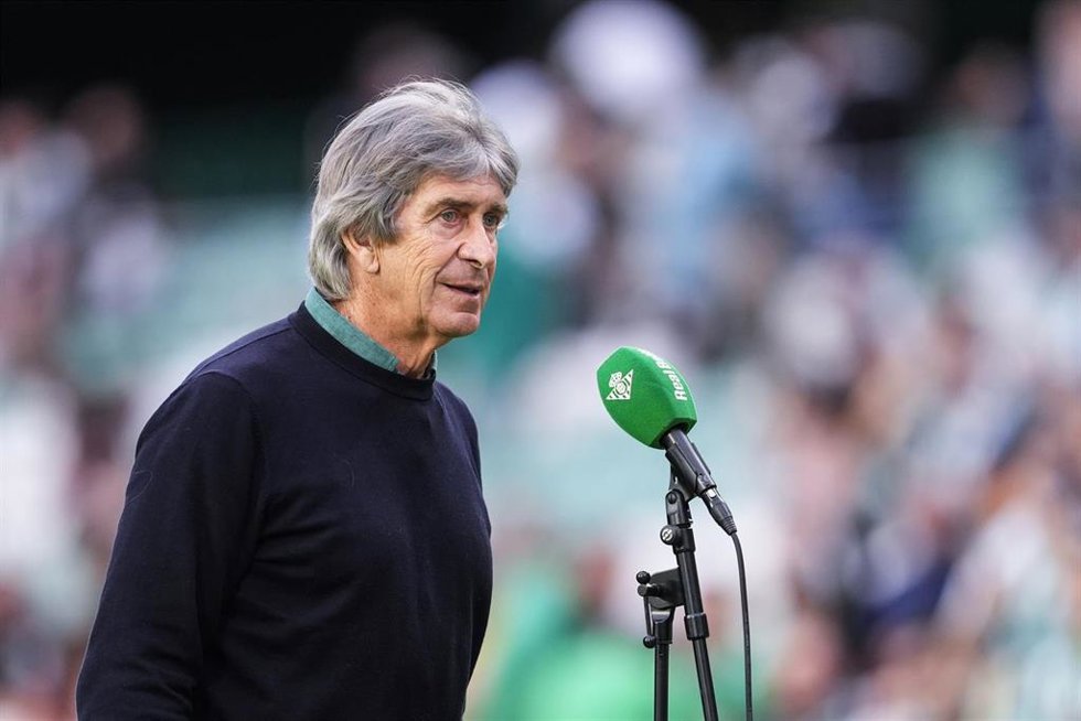 Manuel Pellegrini, entrenador del Real Betis, tras un partido
