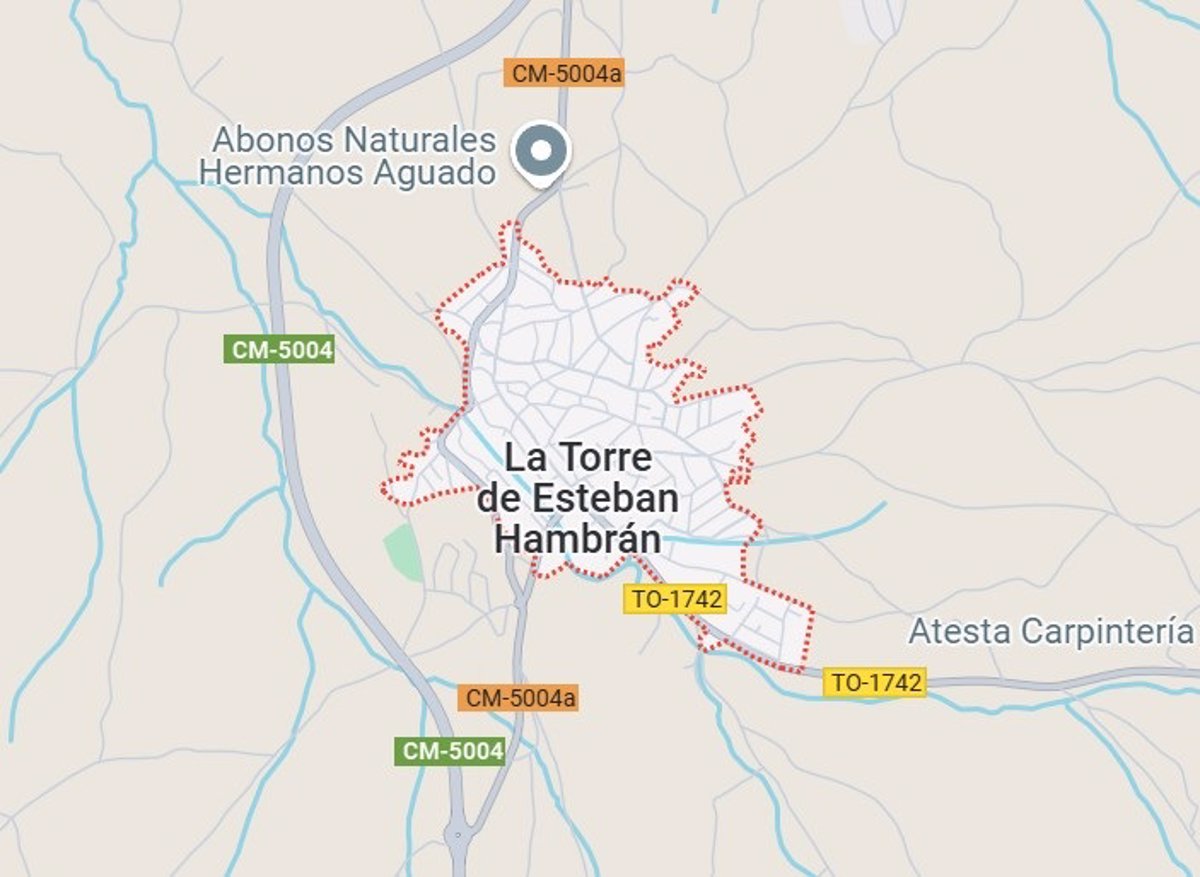 Muere un hombre tras el vuelco de un turismo en La Torre de Esteban Hambrán