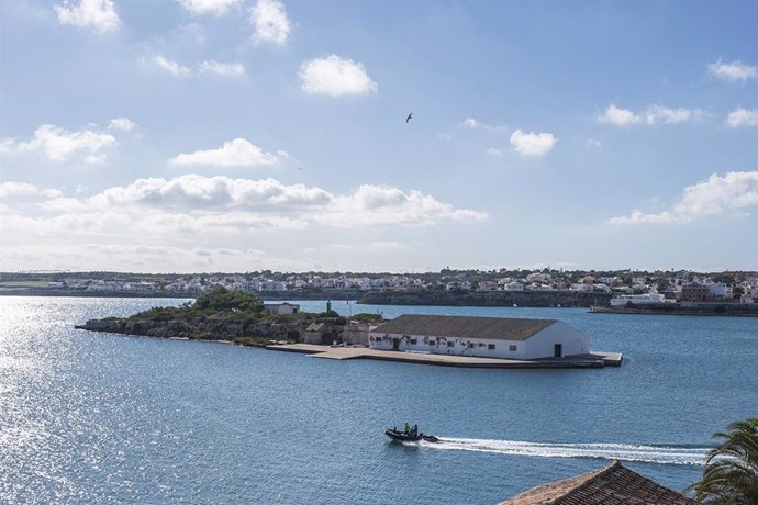 Archivo - Isla Plana de Mahón