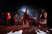 Ayuso asistió anoche a la Pasión Viviente de Morata de Tajuña, fiesta de Interés Turístico Regional