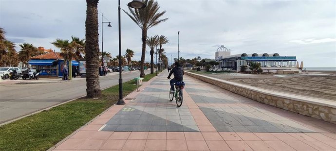 Archivo - Paseo marítimo de Torremolinos, donde sucedió el siniestro