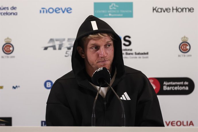 Alejando Davidovich of Spain attends his press conference during the quarter final tennis match of the Barcelona Open Banc Sabadell 2025