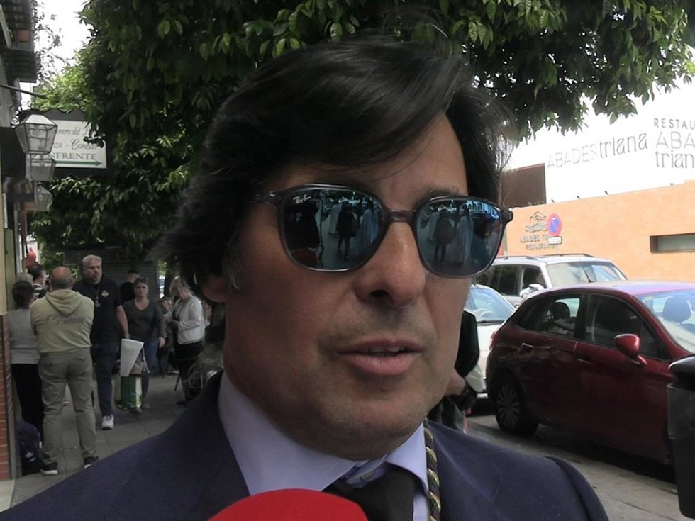 FRANCISCO RIVERA