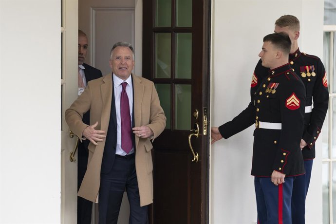 Archivo - 6 de março de 2025, Washington, Distrito de Columbia, EUA: O enviado especial dos Estados Unidos para o Oriente Médio, Steven Witkoff, fala à mídia na Casa Branca em Washington, DC, em 6 de março de 2025