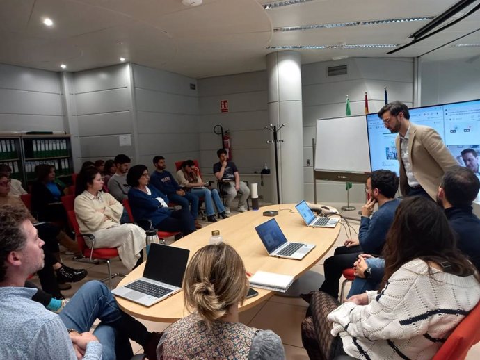 Imagen de la celebración de la jornada `Mitos y evidencia sobre la inteligencia artificial para la salud', organizada por la Fundación Progreso y Salud de la Fundación Progreso y Salud (FPS).