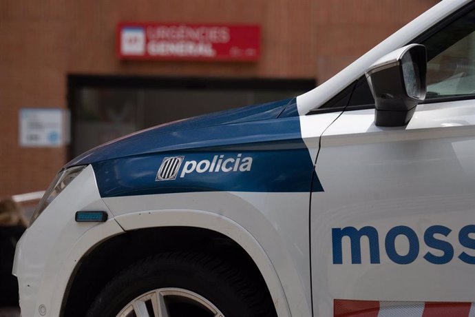 Archivo - Un vehículo de los Mossos d’Esquadra.