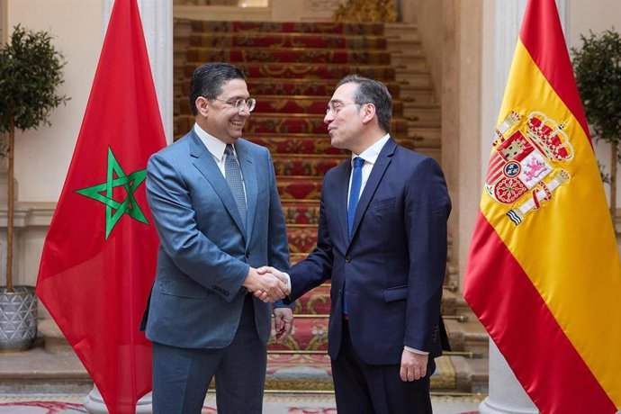Reunião entre os ministros das Relações Exteriores da Espanha e do Marrocos, José Manuel Albares e Nasser Bourita.