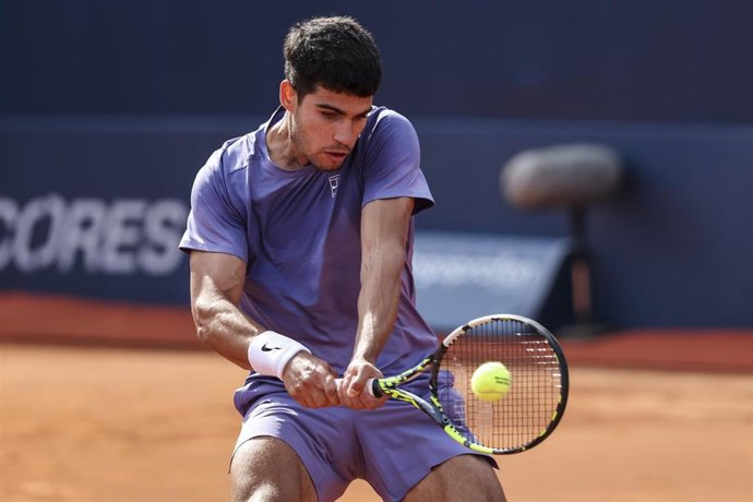 El tenista español Carlos Alcaraz en el Barcelona Open Banc Sabadell-72º Trofeo Conde de Godó