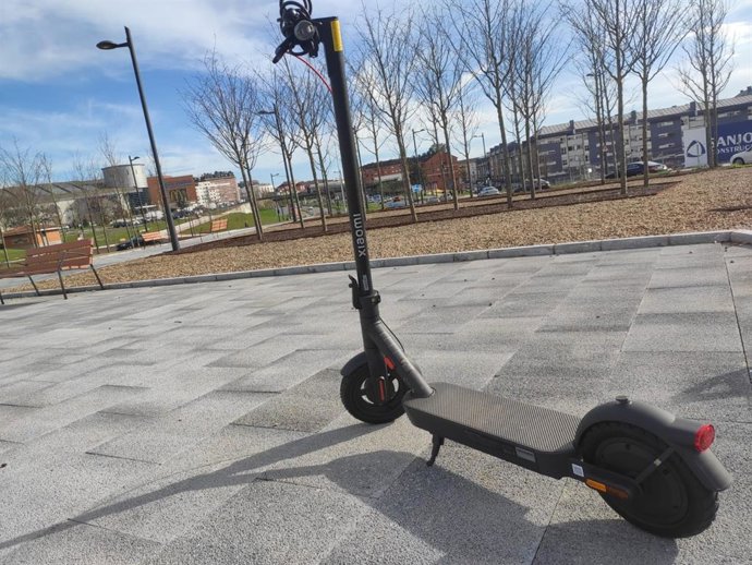 Archivo - Imagen de archivo de un patinete eléctrico.