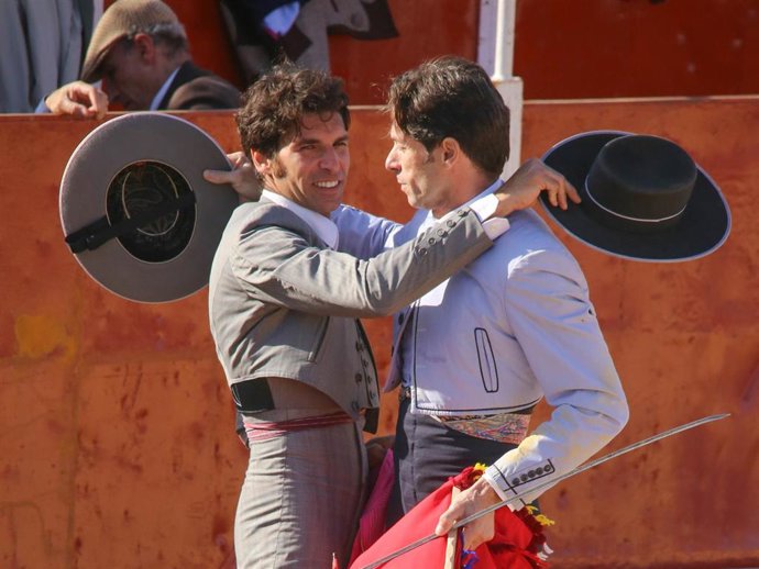 Cayetano Rivera y José Antonio Canales Rivera  en la corrida Homenaje a Paquirri  en el marco del 40 aniversario de la trágica muerte del torero