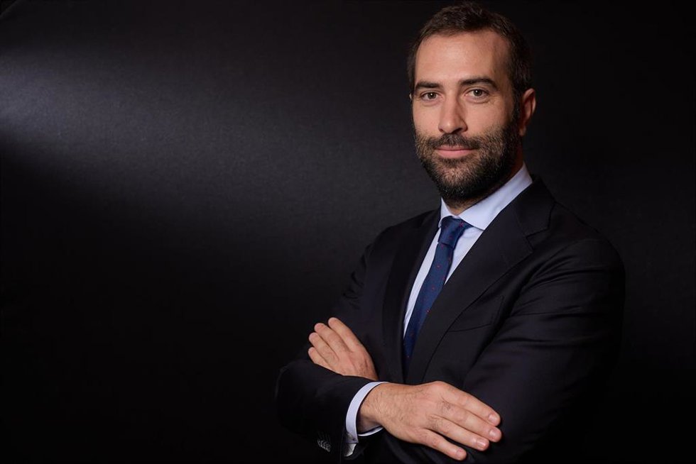 Archivo - El ministro de Economía, Comercio y Empresa, Carlos Cuerpo, posa para Europa Press, a 8 de julio de 2024, en Madrid (España). Carlos Cuerpo es un economista español, que desde diciembre de 2023 ejerce como ministro de Economía, Comercio y Empr