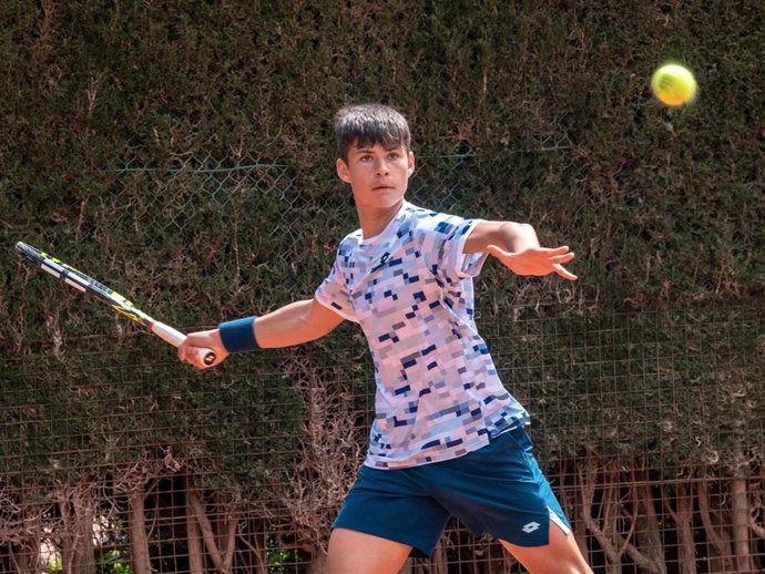Jaime, el hermano pequeño de Carlos Alcaraz, se convierte en uno de los grandes protagonistas del Torneo Godó