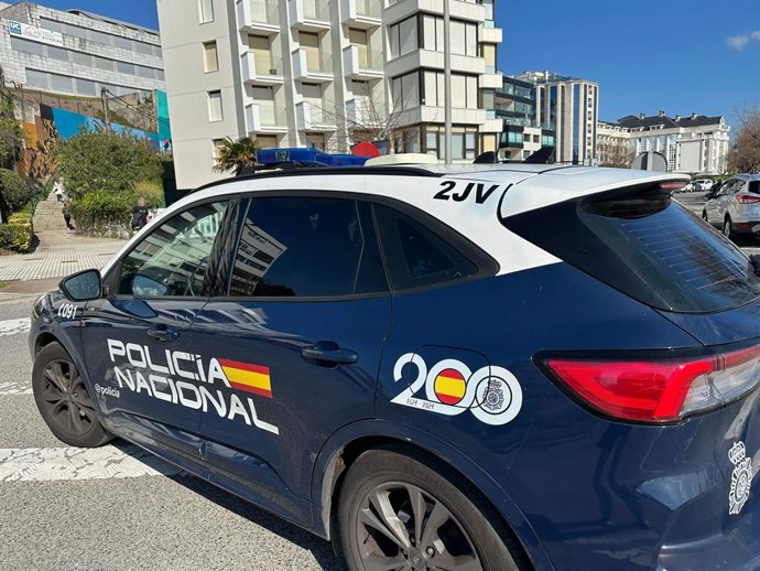 Carro da Polícia Nacional em Santander