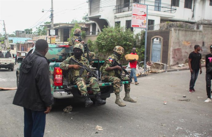 Manifestación en protesta por la inseguridad en Puerto Príncipe