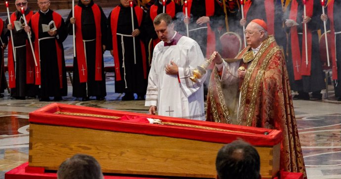 El féreto del Papa Francisco