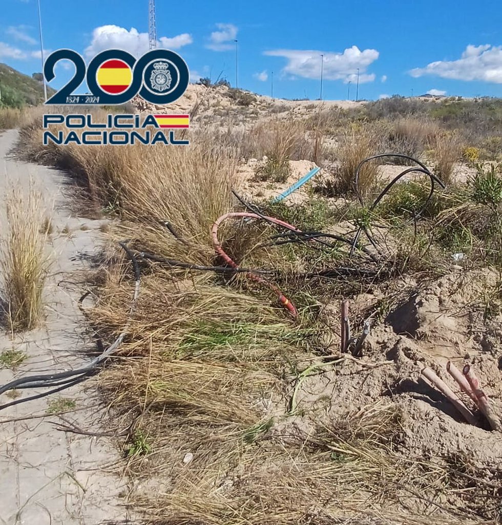 Tres detenidos por robar cableado de cobre en un polígono industrial de Benidorm