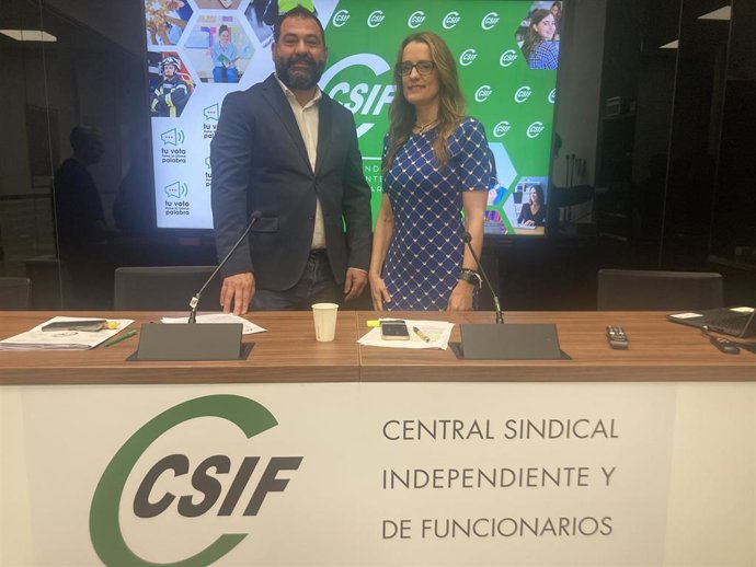 Agustín Argulo e Isabel Madruga, antes de la rueda de prensa.