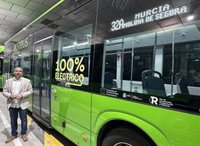 Fomento inicia una prueba piloto de los autobuses eléctricos de Movibus en la ruta Murcia-Molina de Segura