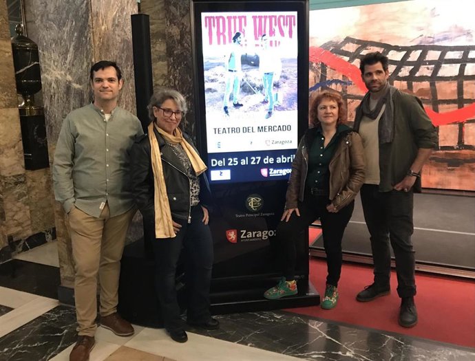 Presentación de la obra de teatro "Thrue West" con la directora de teatro, Maria Aladrén