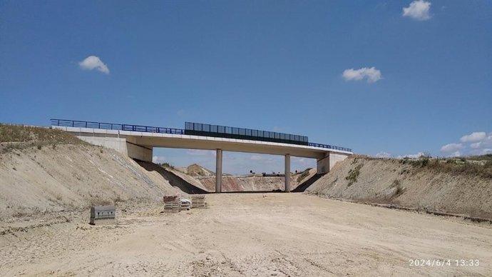 Transportes moviliza 1,8 millones para electrificación y montaje de vía de la línea de alta velocidad Castejón-Pamplona