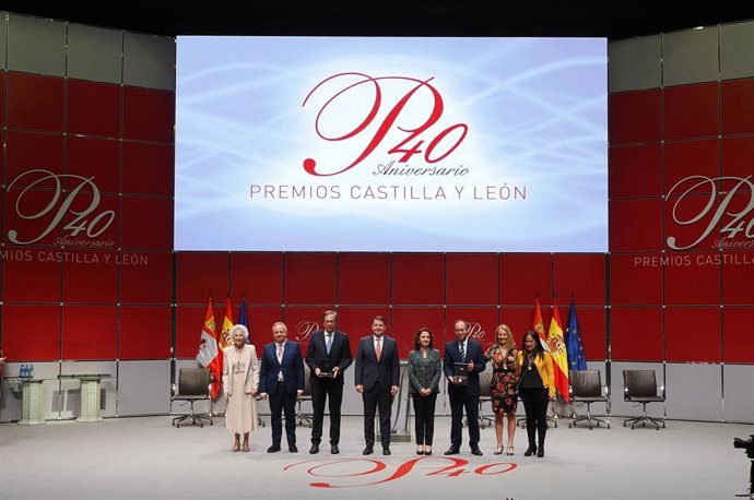 Los Premios Castilla y León 2024 se entregarán este martes en un acto institucional en el Miguel Delibes de Valladolid